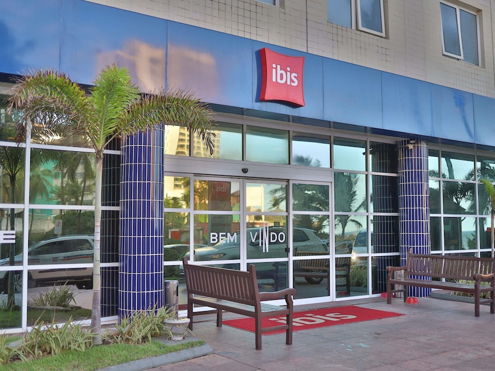 Ibis Salvador Rio Vermelho 8/73