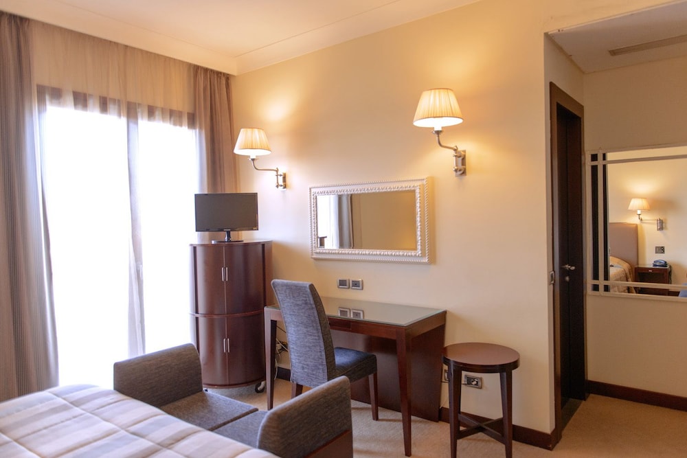 Hotel Cala Del Porto 30/42