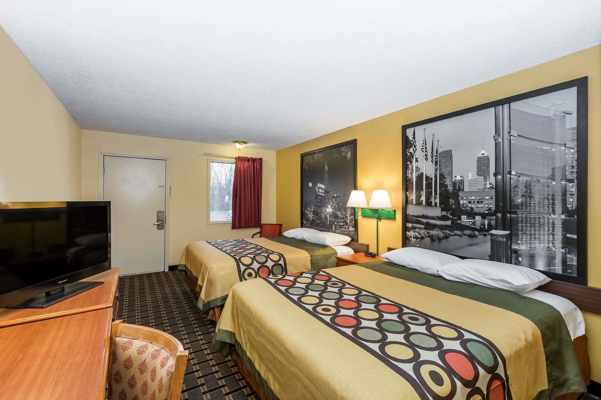 STANDARD, 2 QUEEN BEDS