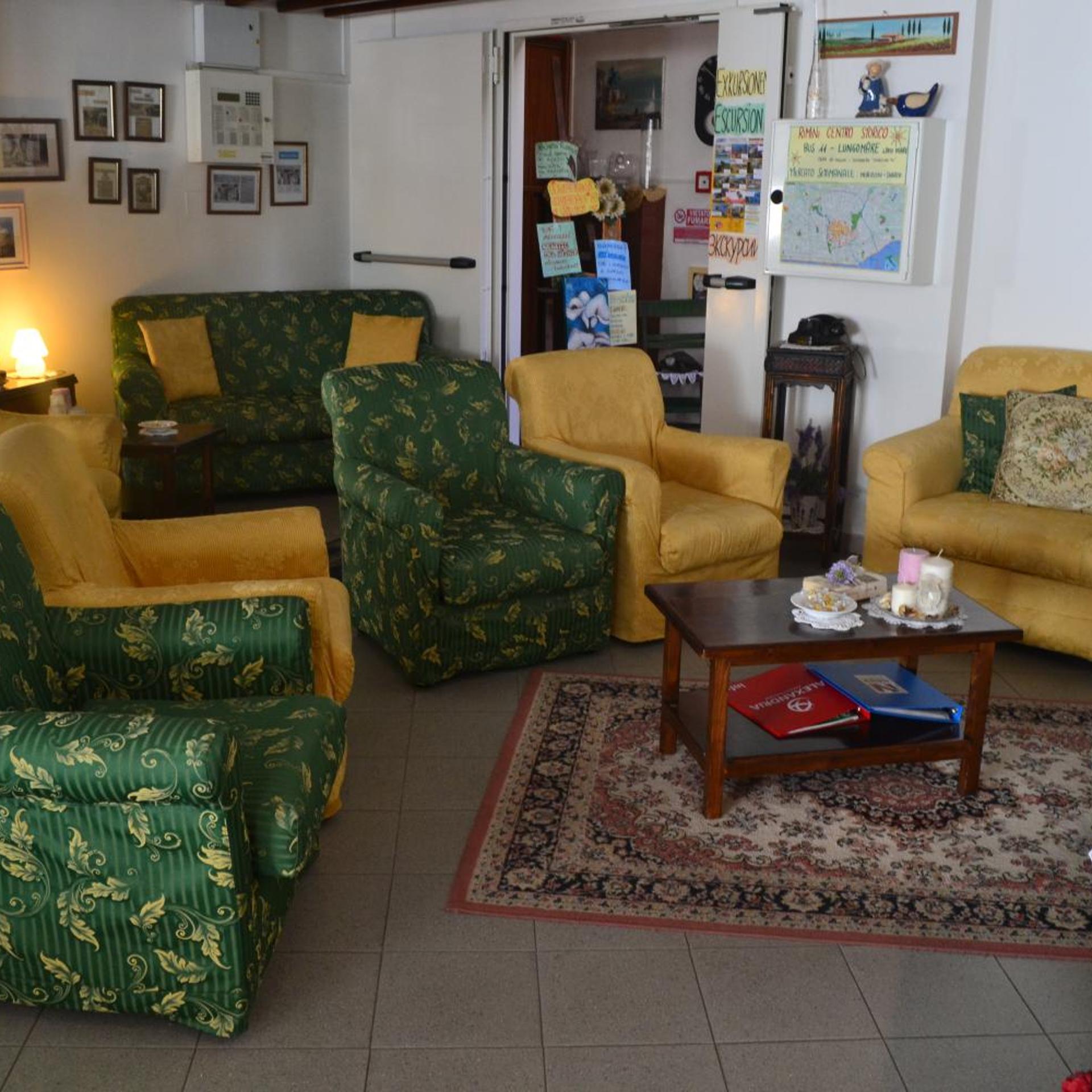 Hotel Alfredo's 17/27