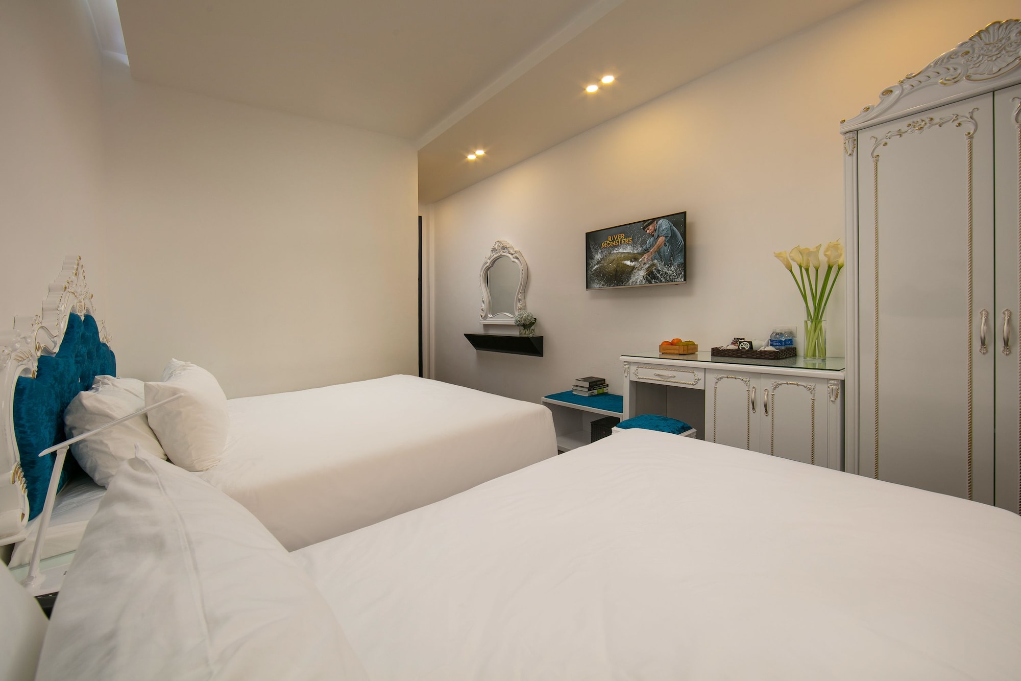 rooms