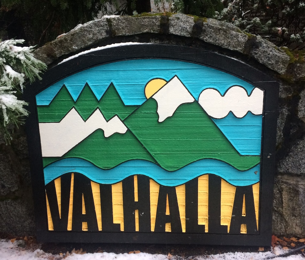 Valhalla by Whiski Jack 25/50