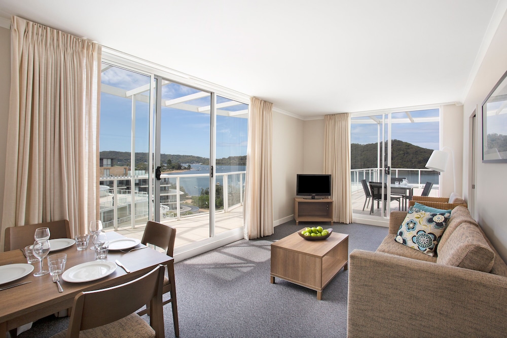 Mantra Ettalong Beach 58/71