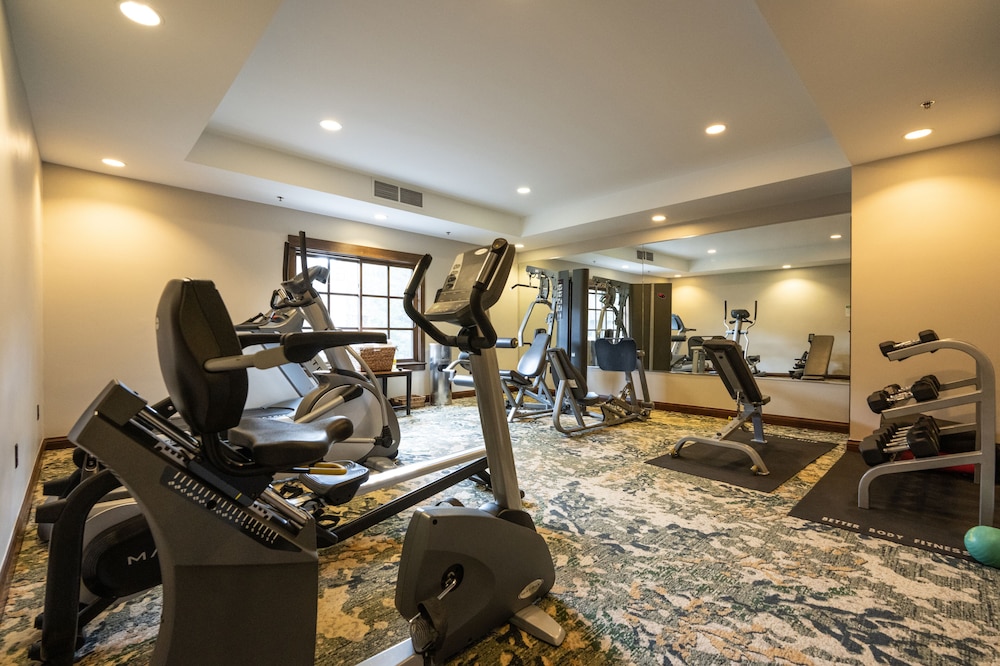 The Village Center At Big Sky Resort 35/70