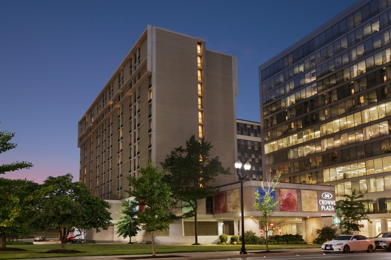 Crowne Plaza Crystal City Washington D C