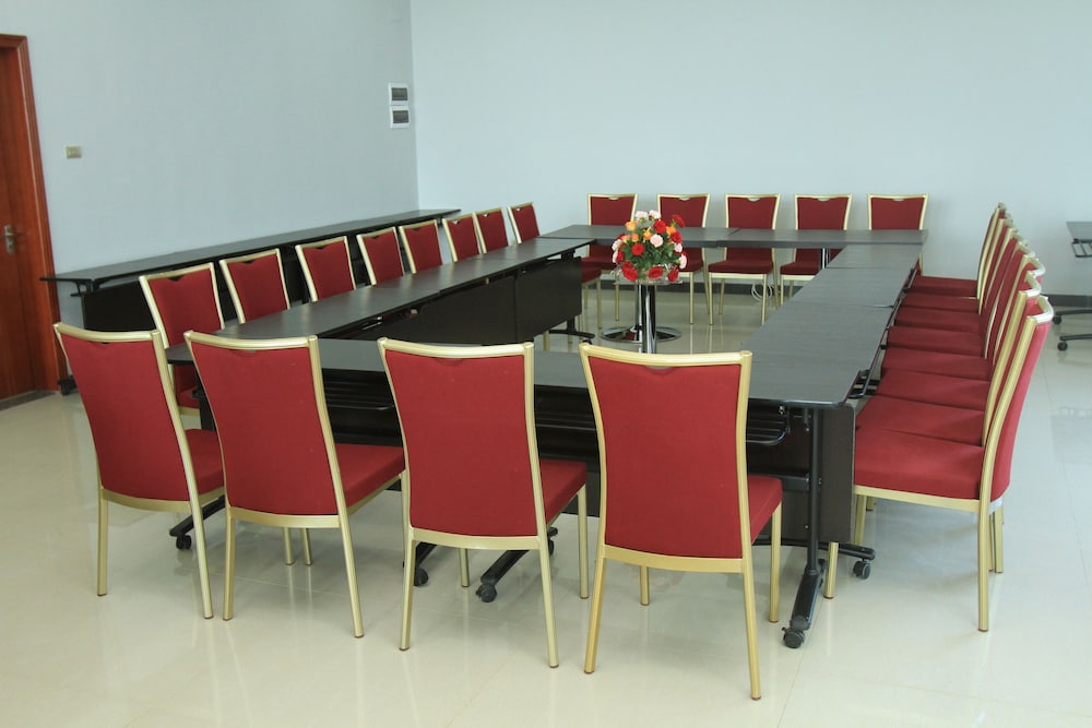 Aphrodite International Hotel 24/26