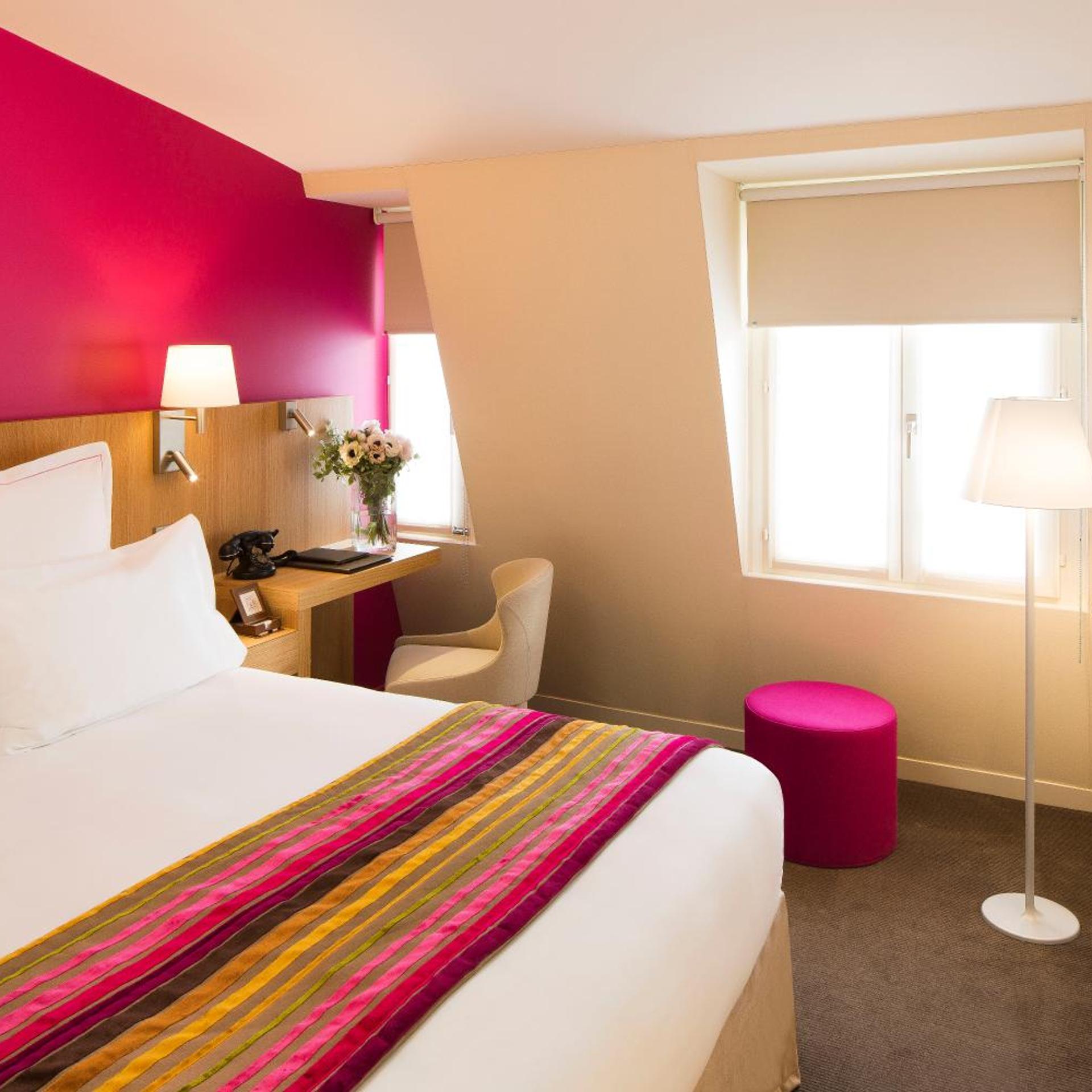 غرفة فاخرة بسرير مزدوج بحوض استحمام، Hotel Cordelia 3/4