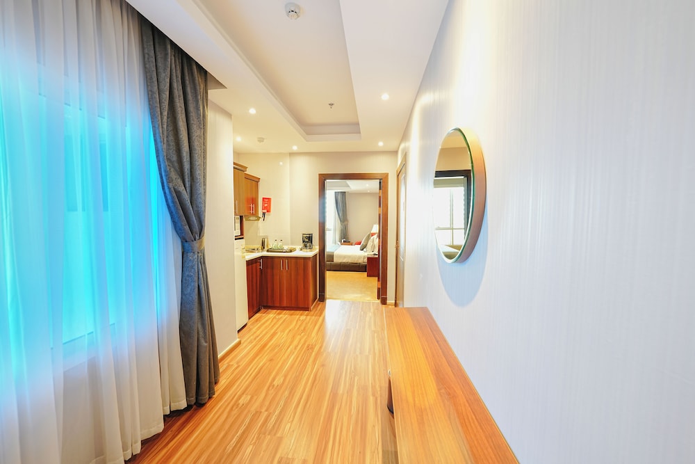 Celine Home serviced Apartments - Al Sahafa 39/59