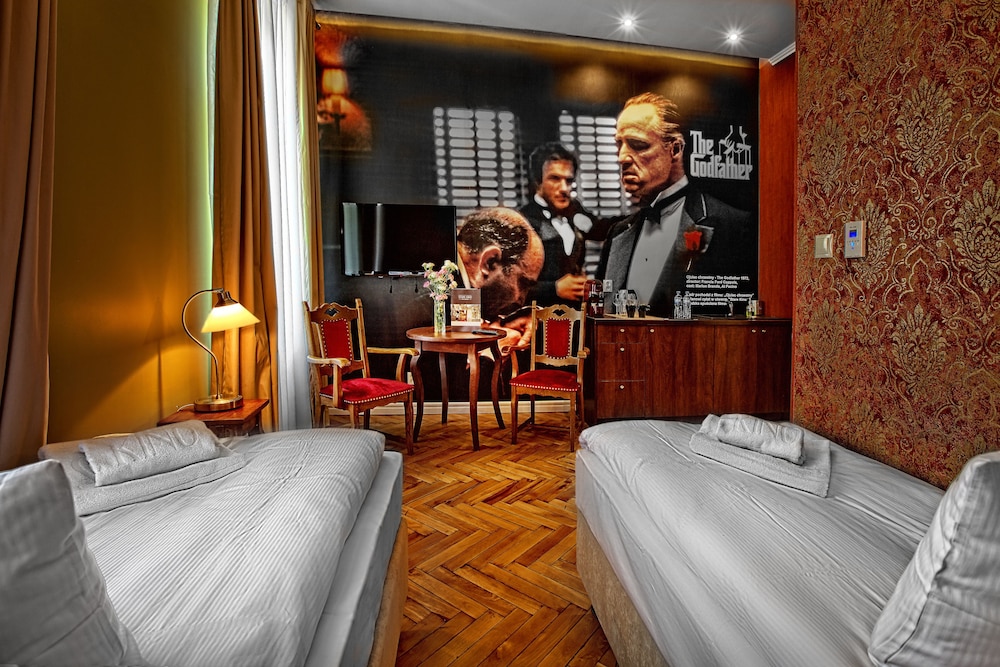 Stare Kino- Cinema Residence 15/50