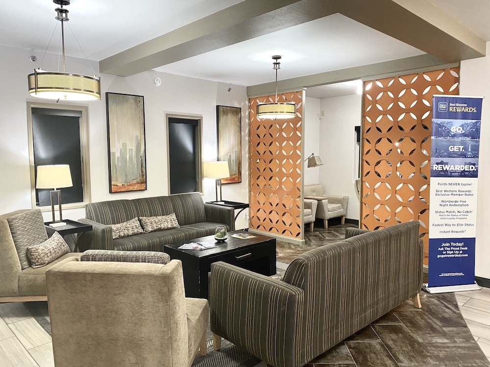 Best Western Plus The Four Corners Inn 44/69