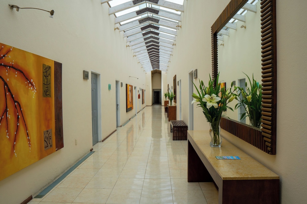 Hotel Mision Grand Valle De Bravo 4/50