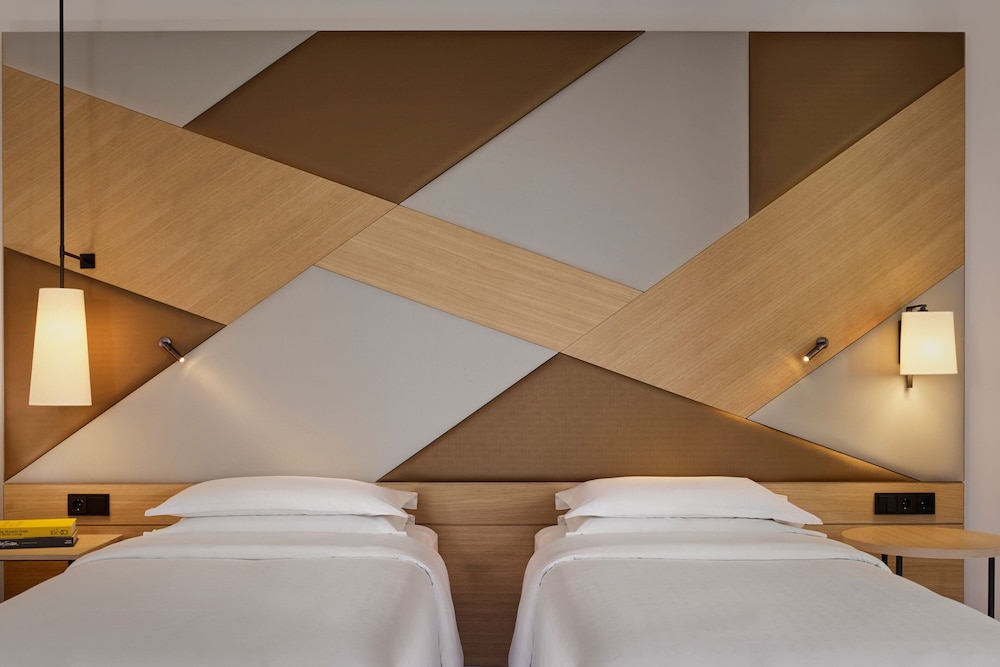 Sheraton Amsterdam Airport 5/55