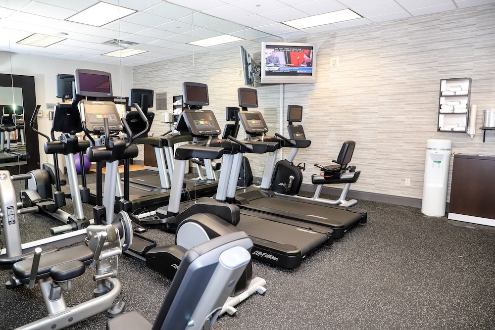 Courtyard By Marriott Toronto Brampton 14/43