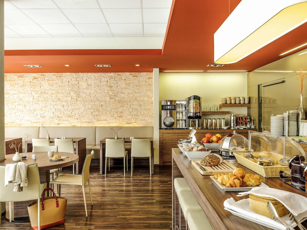 Hotel Ibis Friedrichshafen Airport Messe 59/70