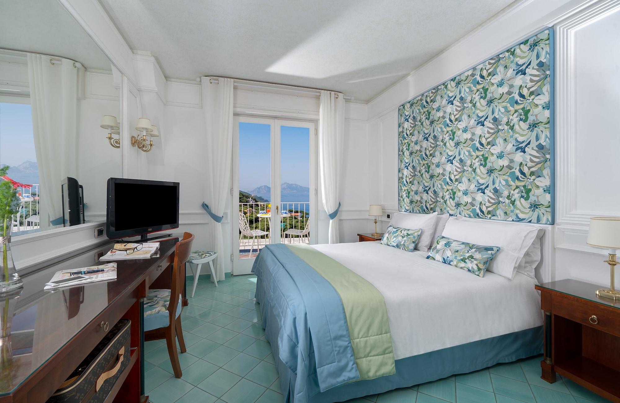 COMFORT, DOUBLE BED, SEA VIEW, BALCONY