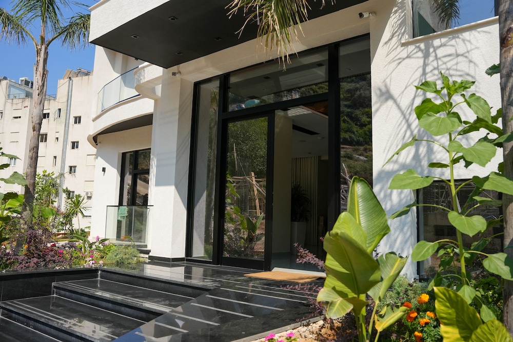 Valza Boutique Hotel in TIRANA