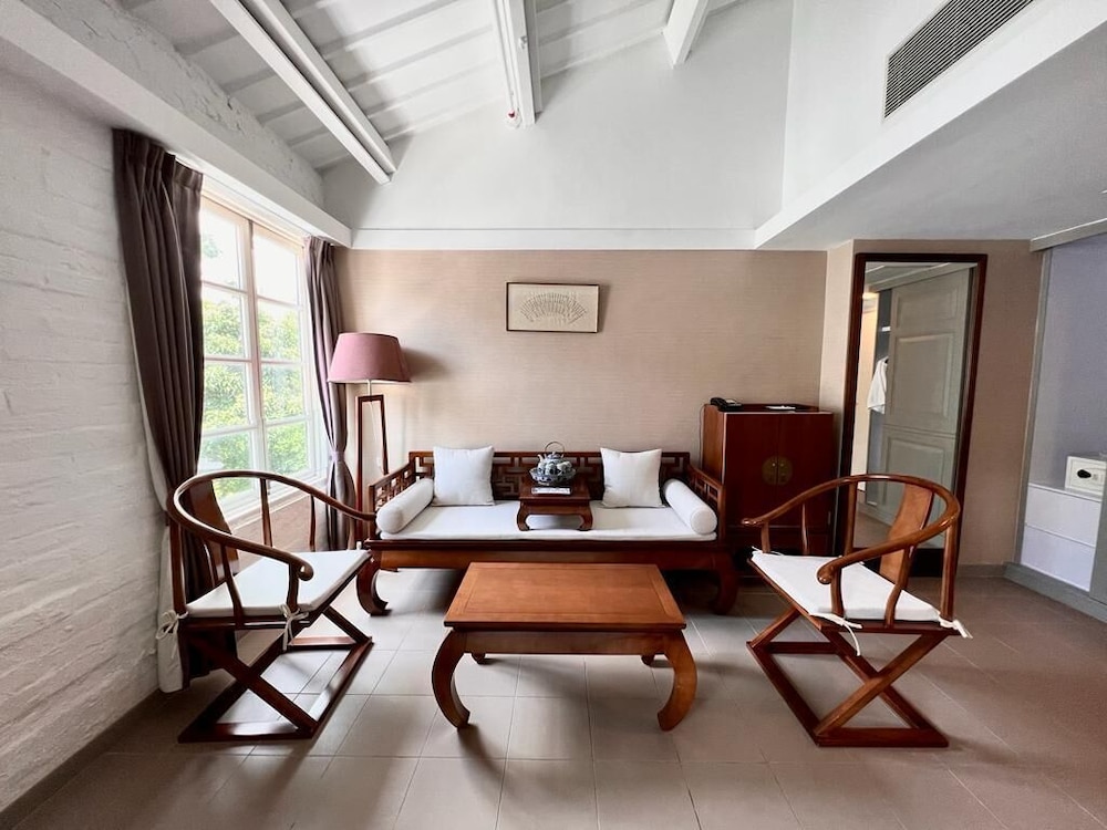 Heritage Lodge 20/45