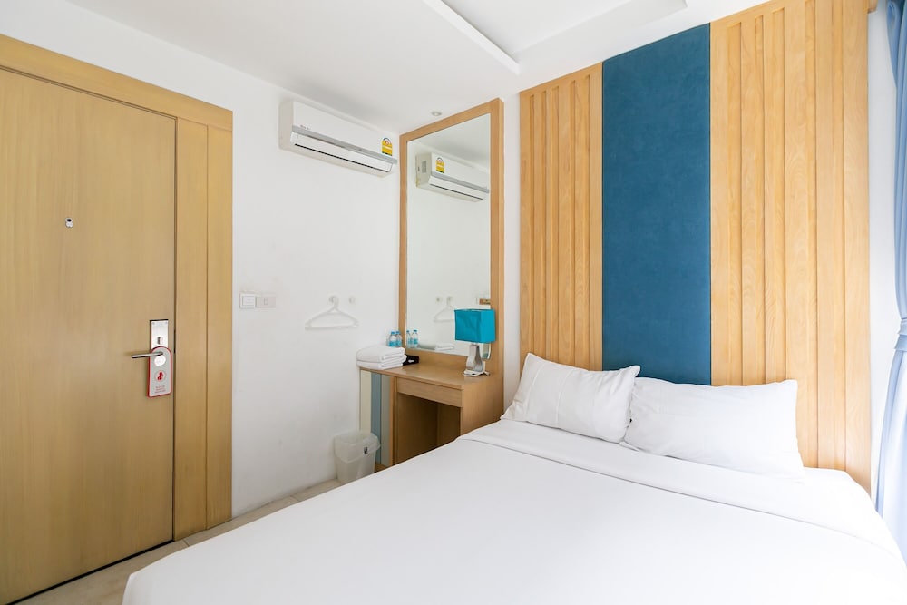 The Bedrooms Hostel Pattaya 7/50