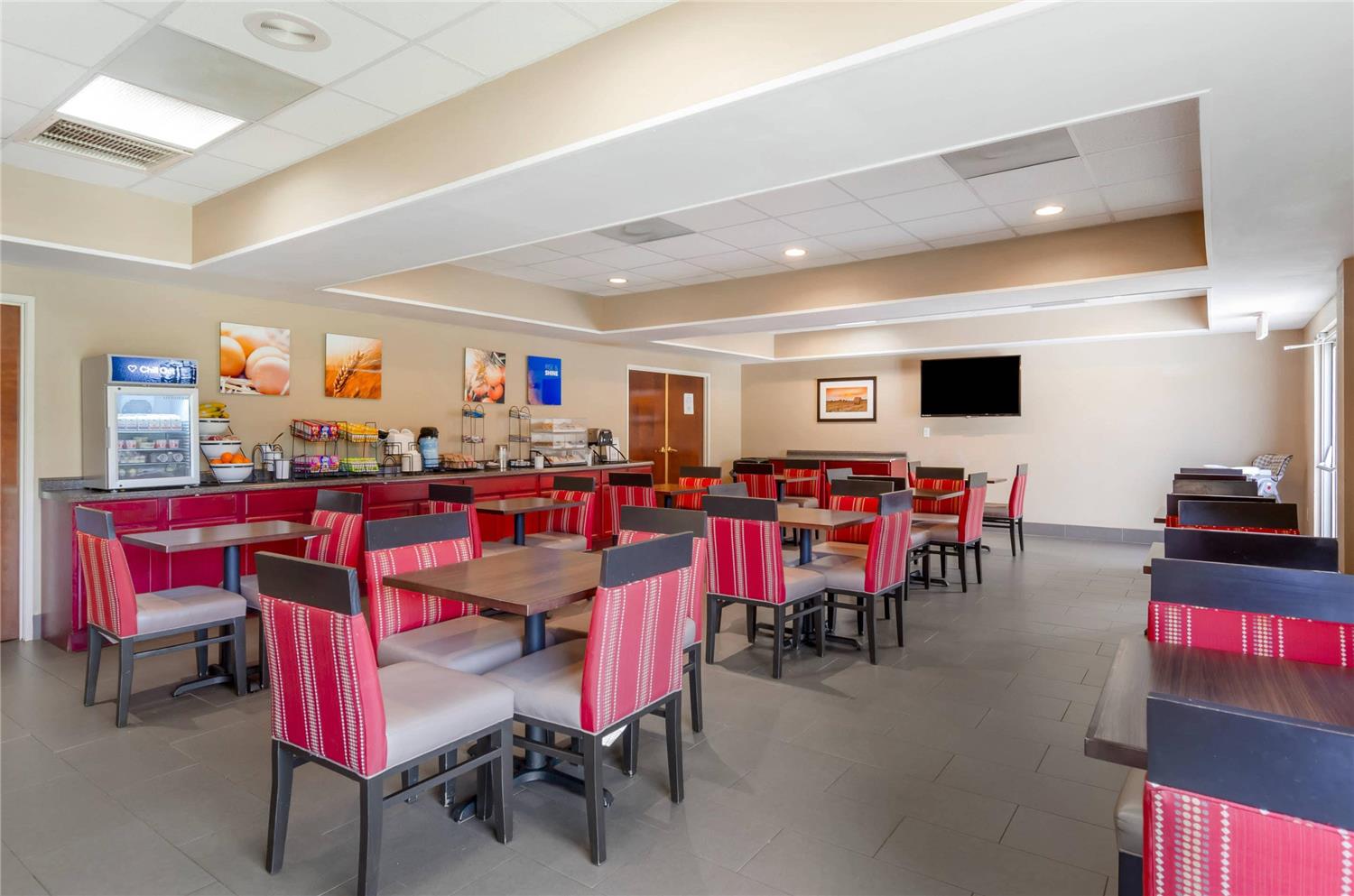 Comfort Inn & Suites Christiansburg I-81 29/36