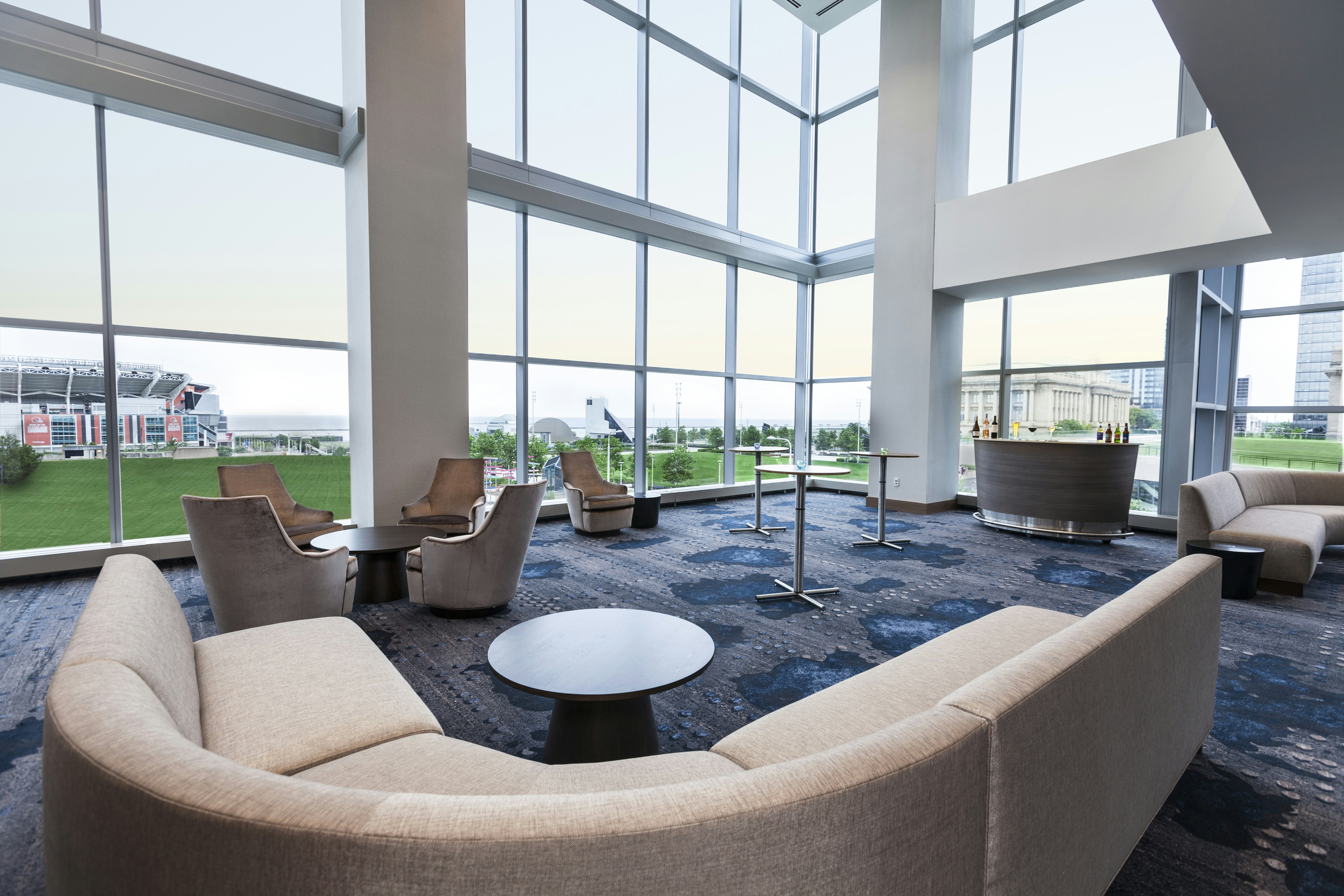Hilton Cleveland Downtown 30/64