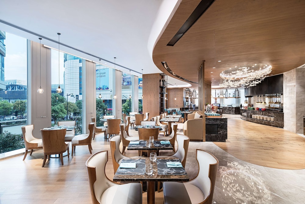 Radisson Blu Hangzhou Xintiandi 25/42
