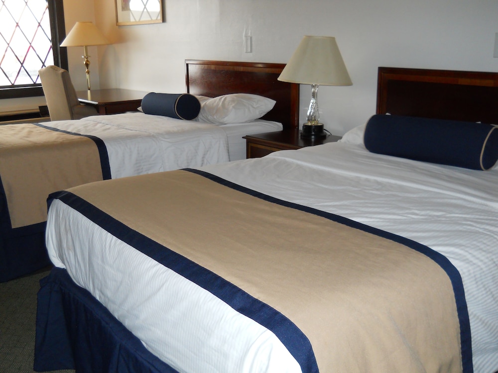 Value Inn Milwaukee South 17/47