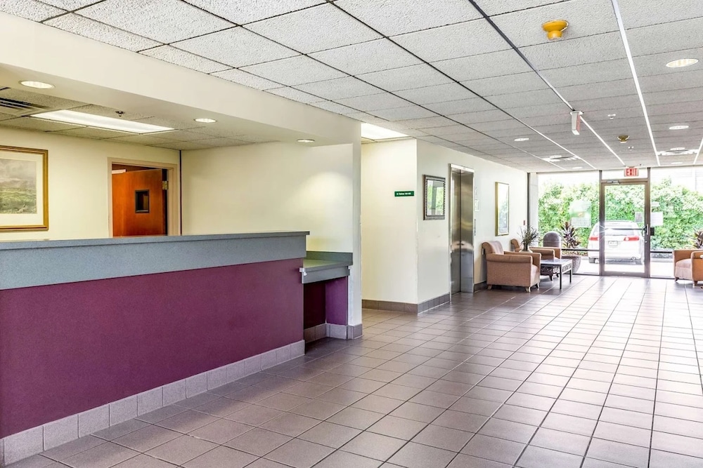 Lobby at Studio6 Killeen, TX, KILLEEN - TX