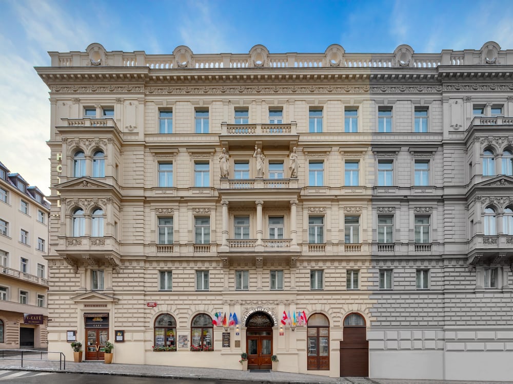 Boutique Hotel Seven Days in PRAGUE