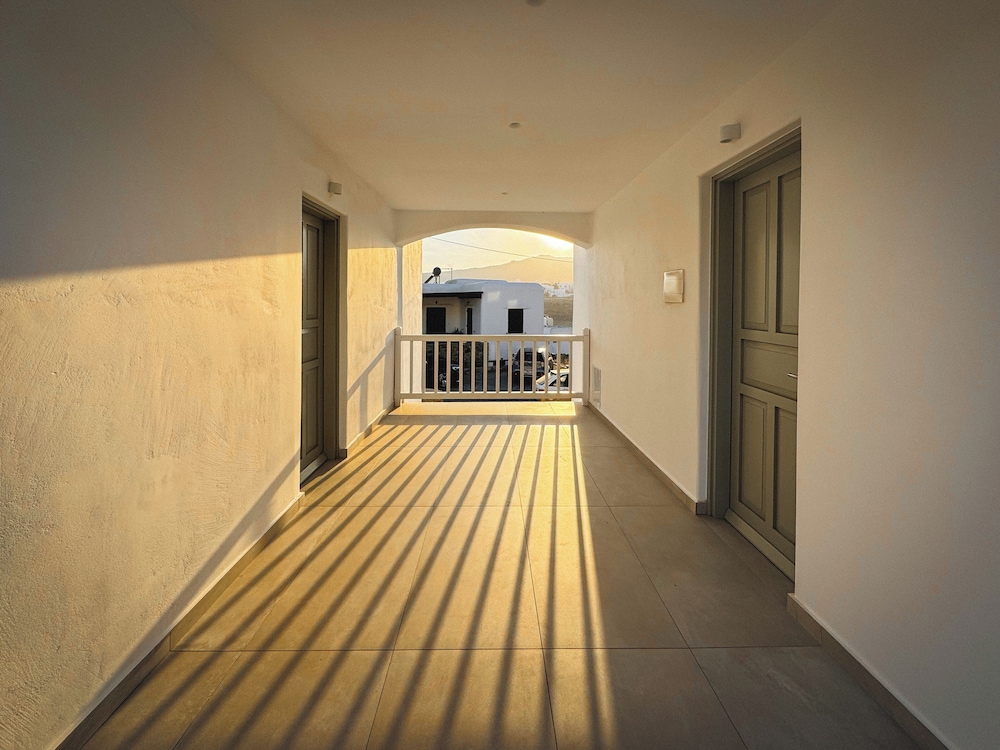 Sofos Suites 20/50