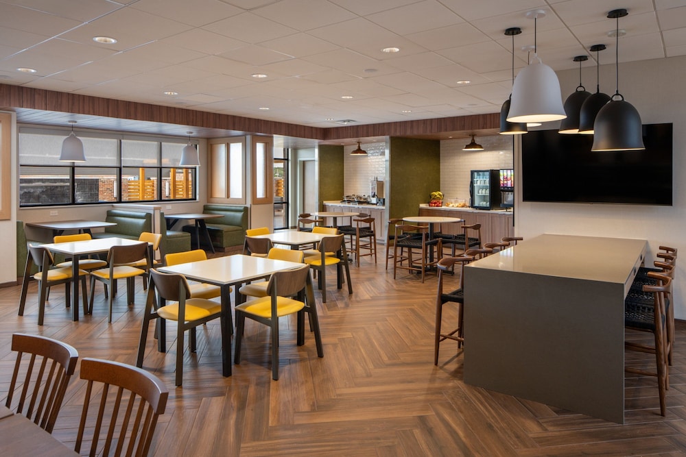 Fairfield by Marriott Inn & Suites Southaven Snowden Grove 25/32