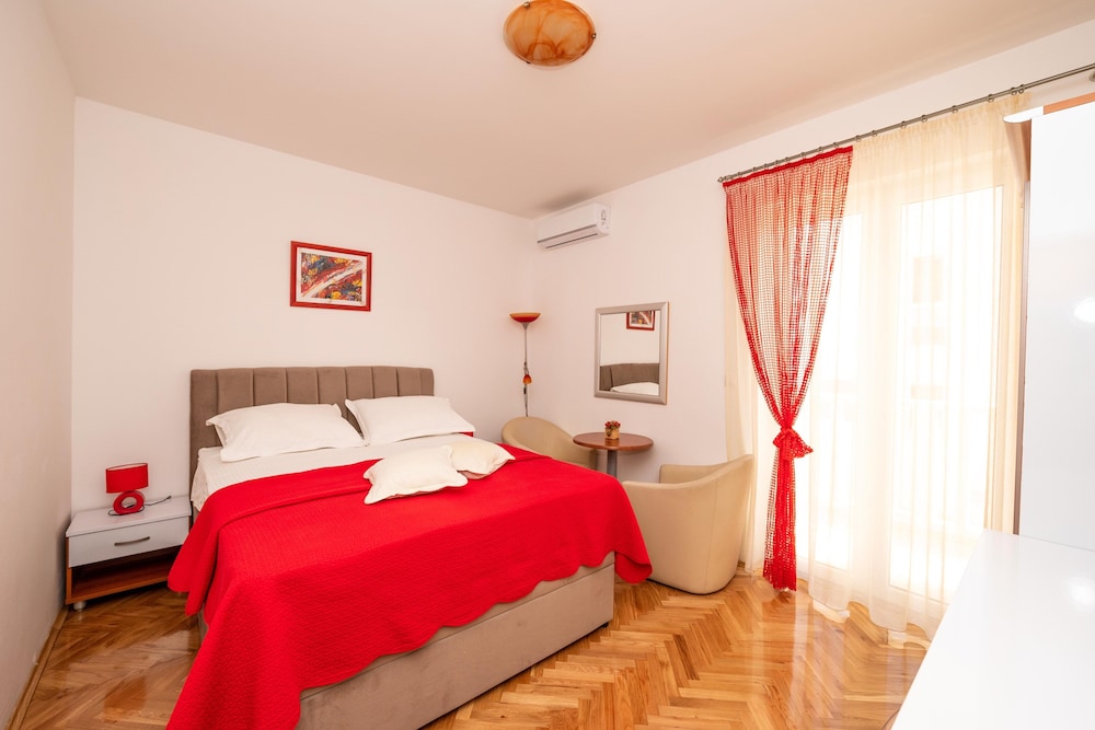Apartmani Trogir 12/50