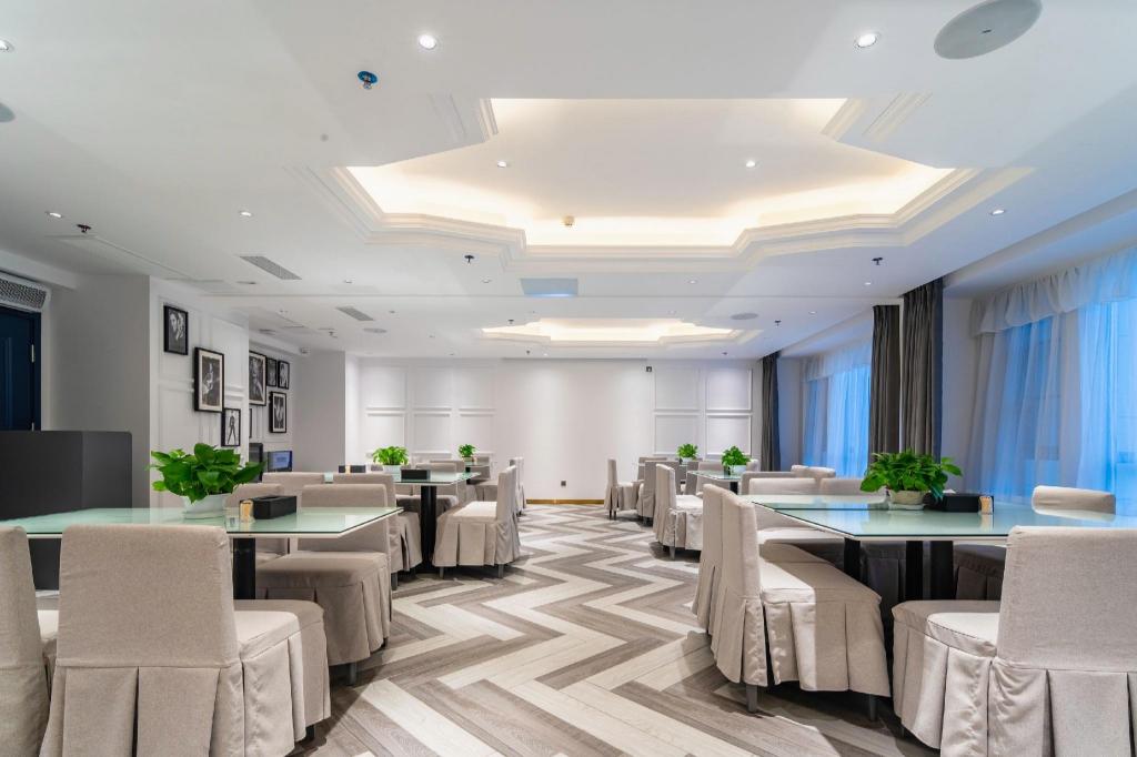 Lanou Hotel (Guizhou Guiyang Huaxi District Meide Government House Branch) 37/53