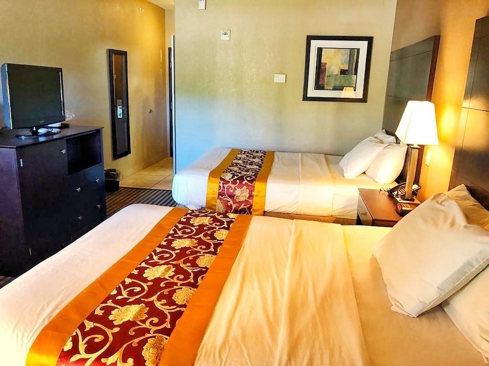Spark by Hilton Missouri City 9/31