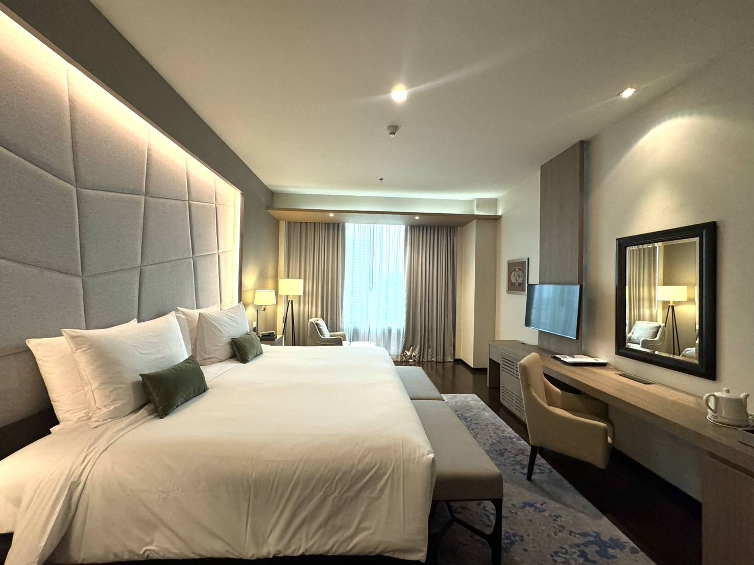 2 Bedrooms, Executive, Suite