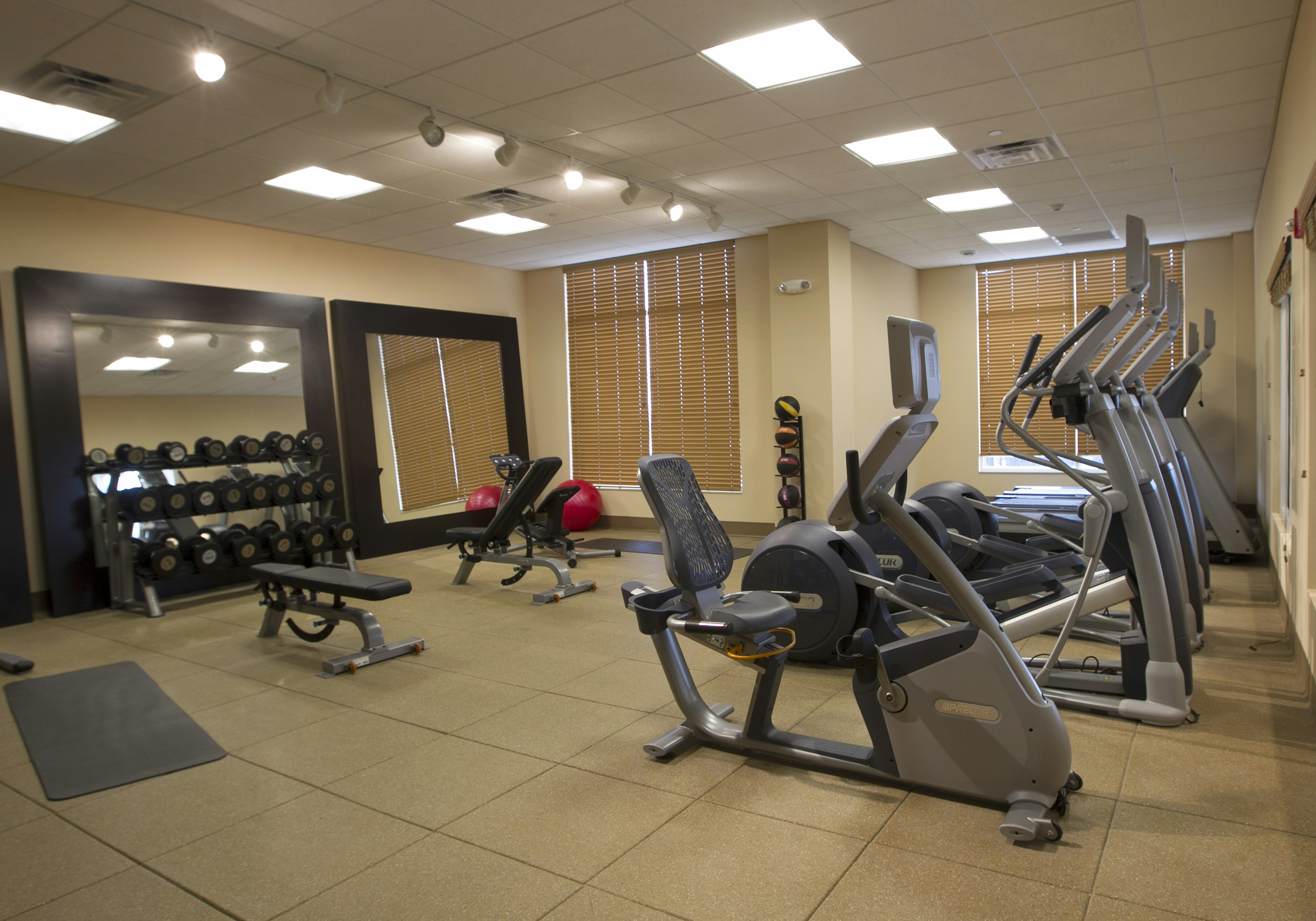 Hilton Garden Inn Cedar Falls 40/81