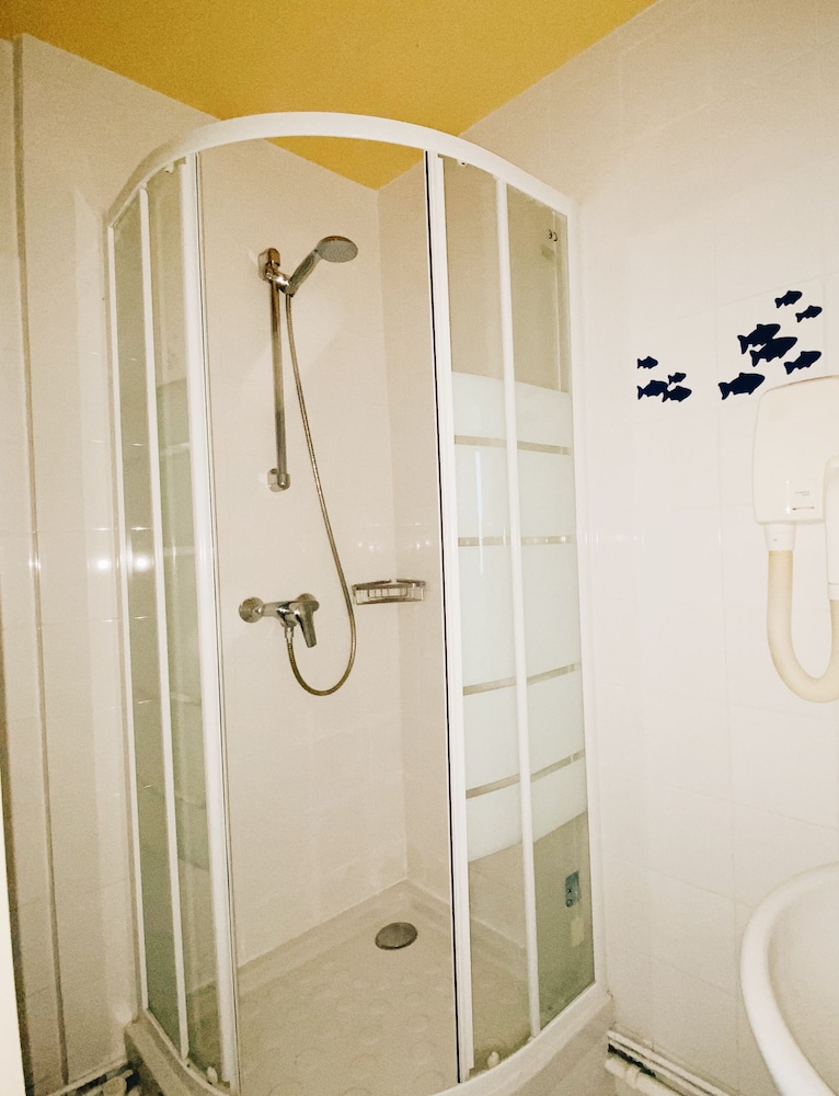 Hotel Bellevue Montmartre 47/48
