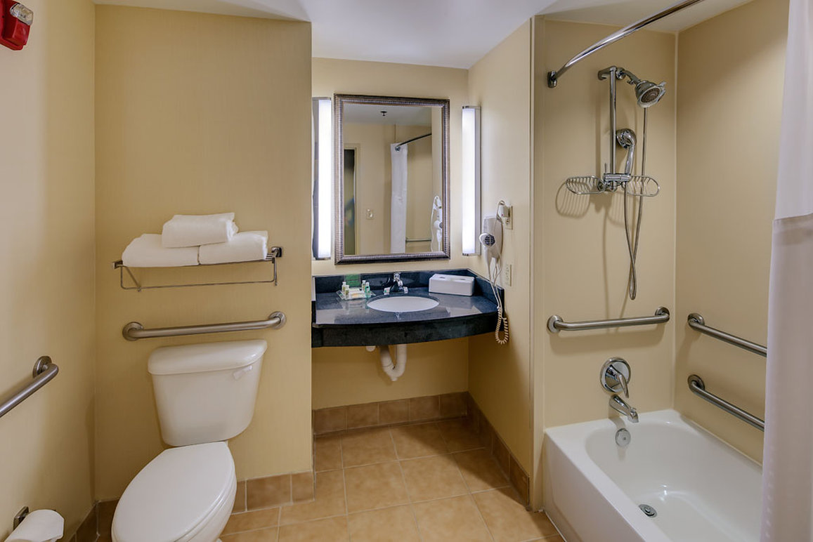 Holiday Inn Augusta West I 20 64/64