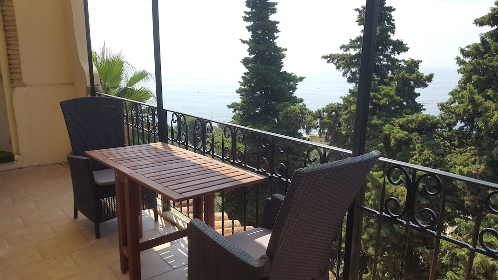 Villa Azur 28/50
