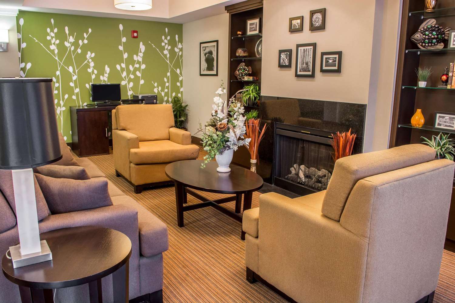 Sleep Inn & Suites Harbour Pointe VA 10/20