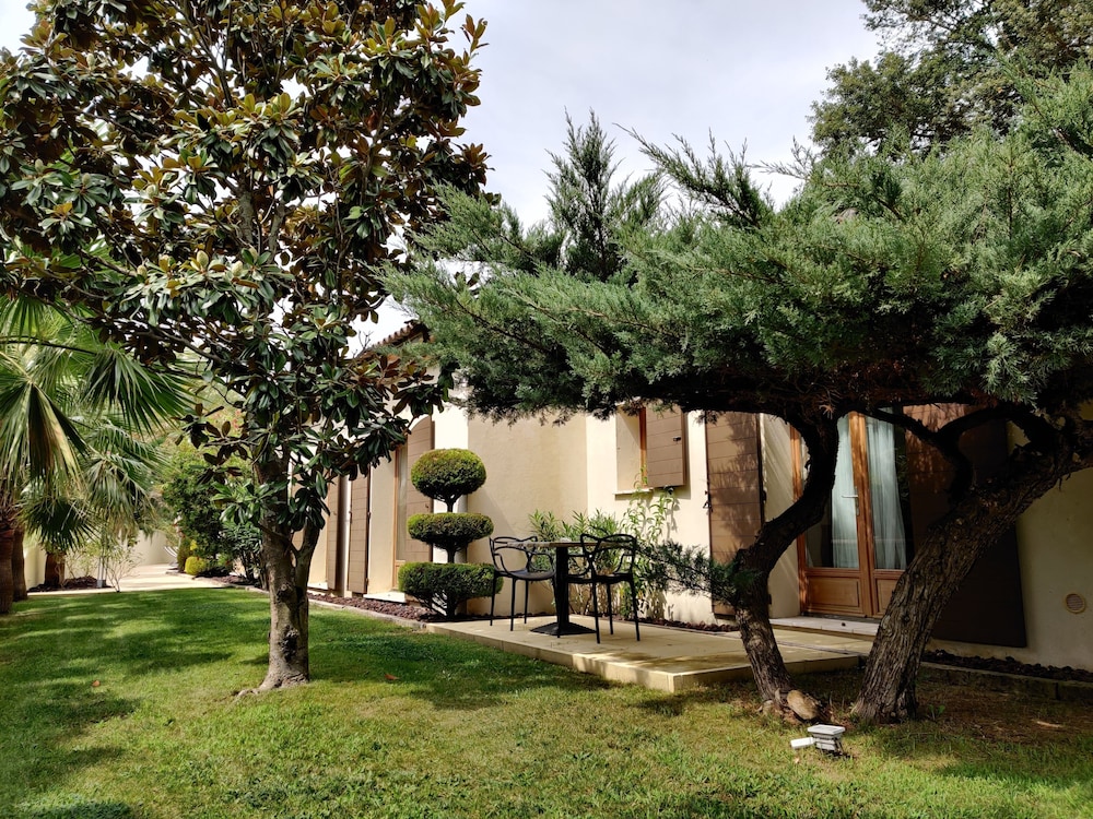 Maison Prestige Roberto Geissini 34/50