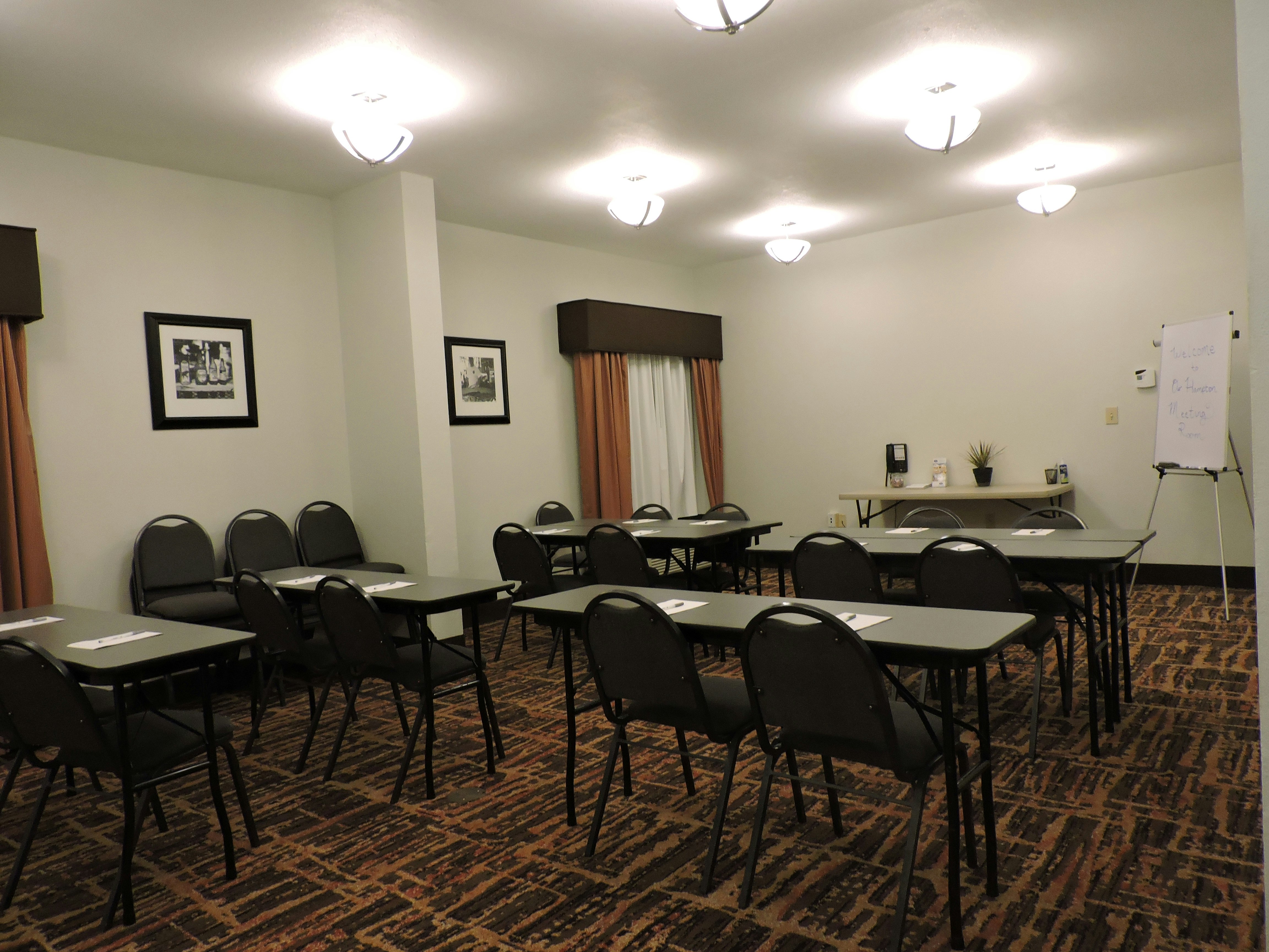 Hampton Inn Lafayette LA 24/34