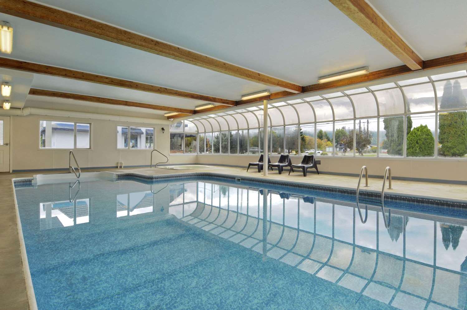 Travelodge by Wyndham Salmon Arm 26/40