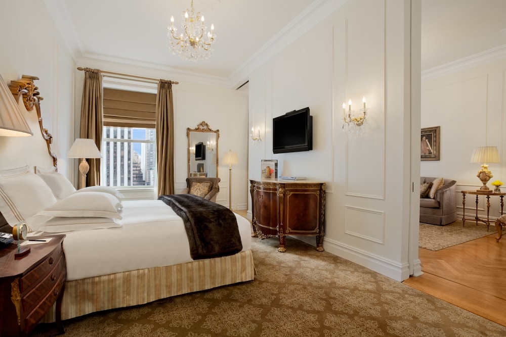 EDWARDIAN, SUITE, KING BED
