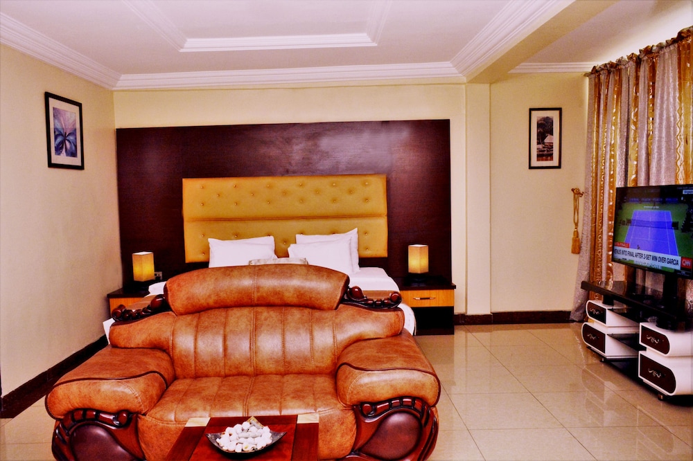 Swiss Spirit Hotel And Suites Danag 38/52