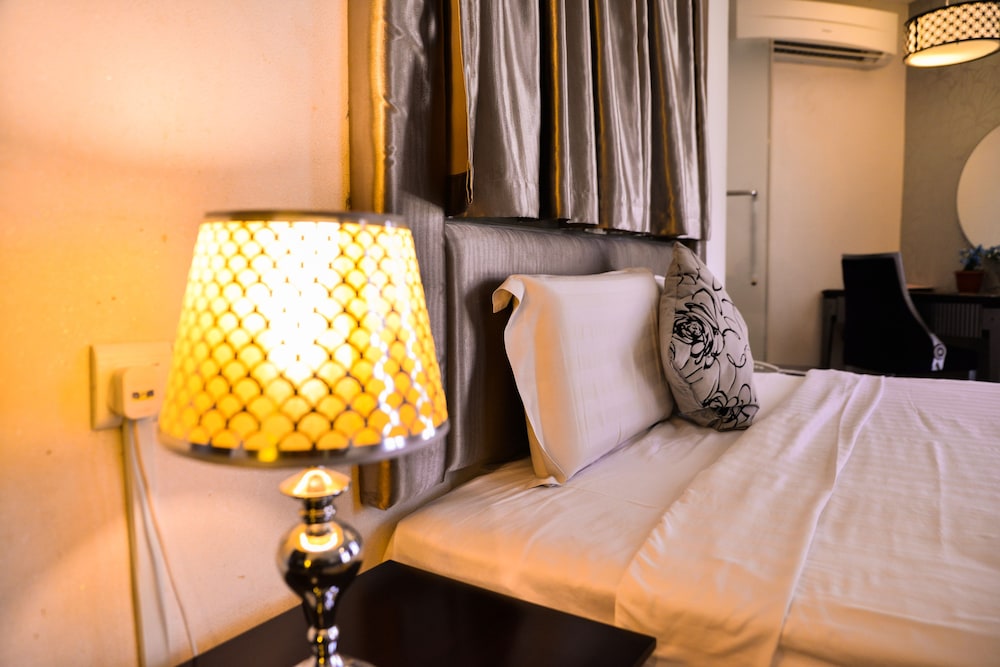 Shervinton Executive Boutique Hotel 30/60