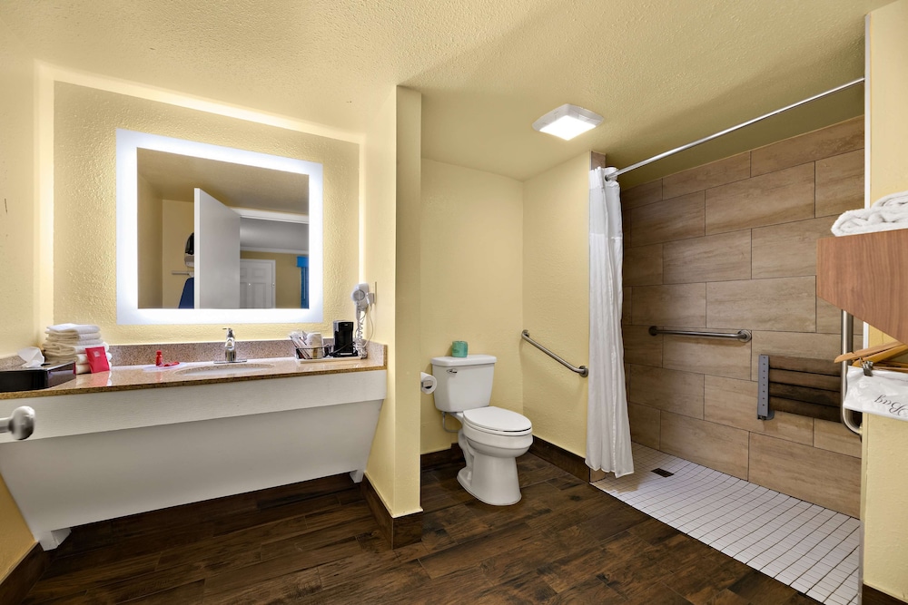SureStay Hotel by Best Western Clermont Theme Park West 50/50
