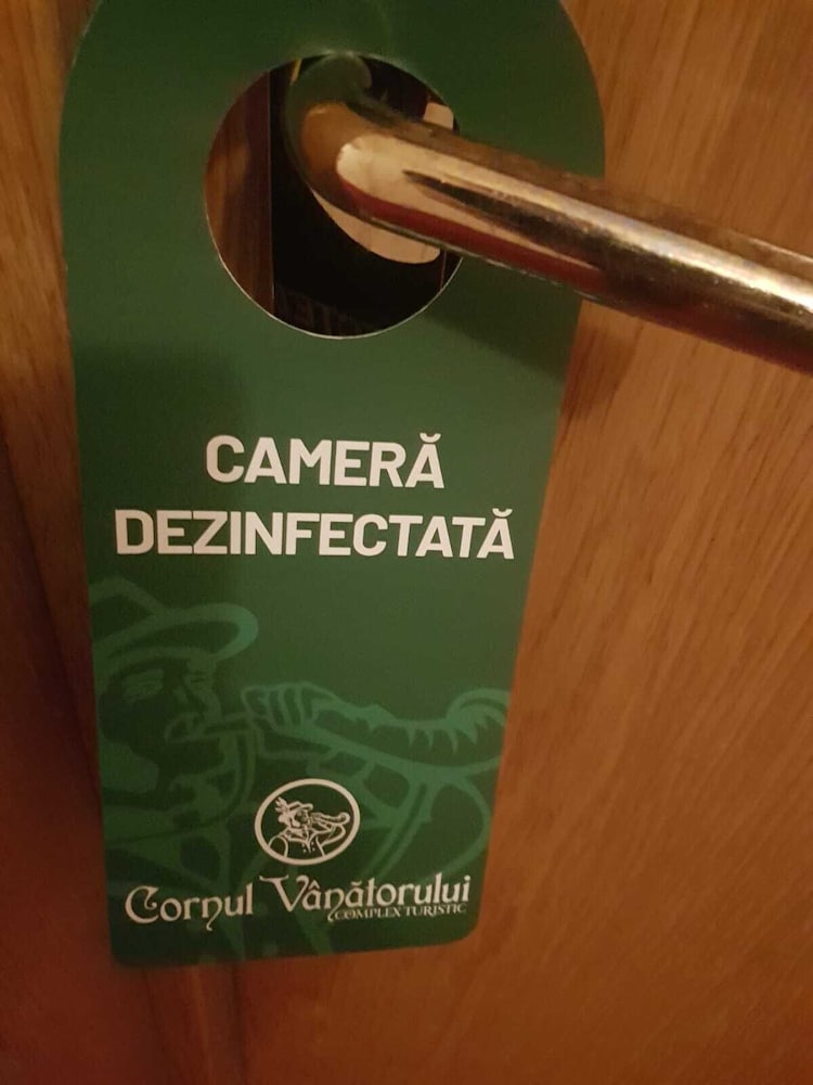 Hotel Cornul Vanatorului 29/68