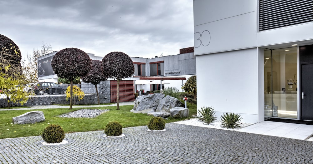 Volcano Spa Hotel 66/72