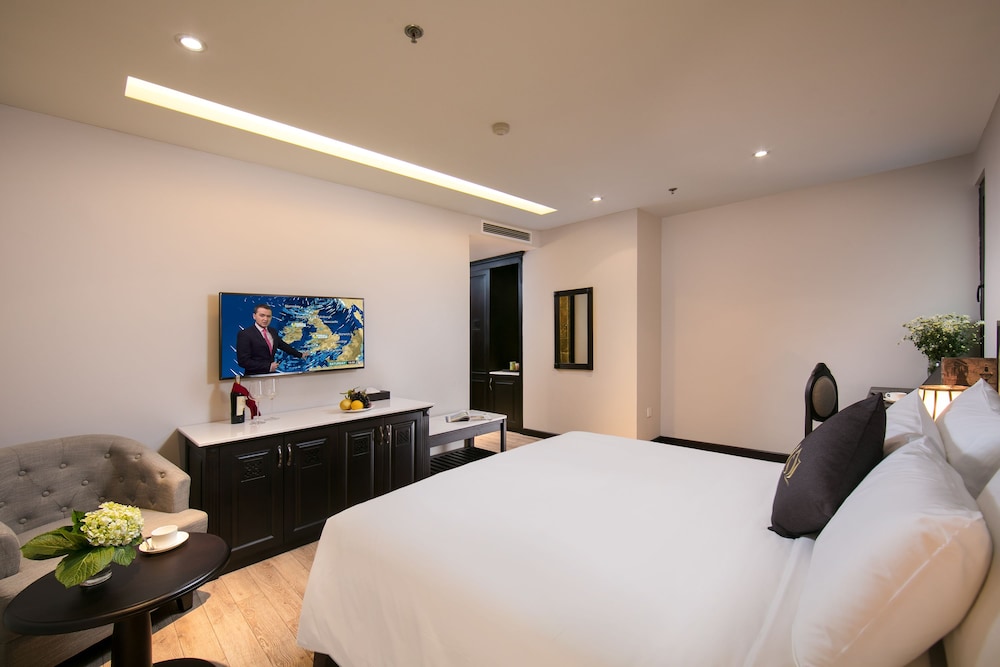 SUPERIOR, DOUBLE BED