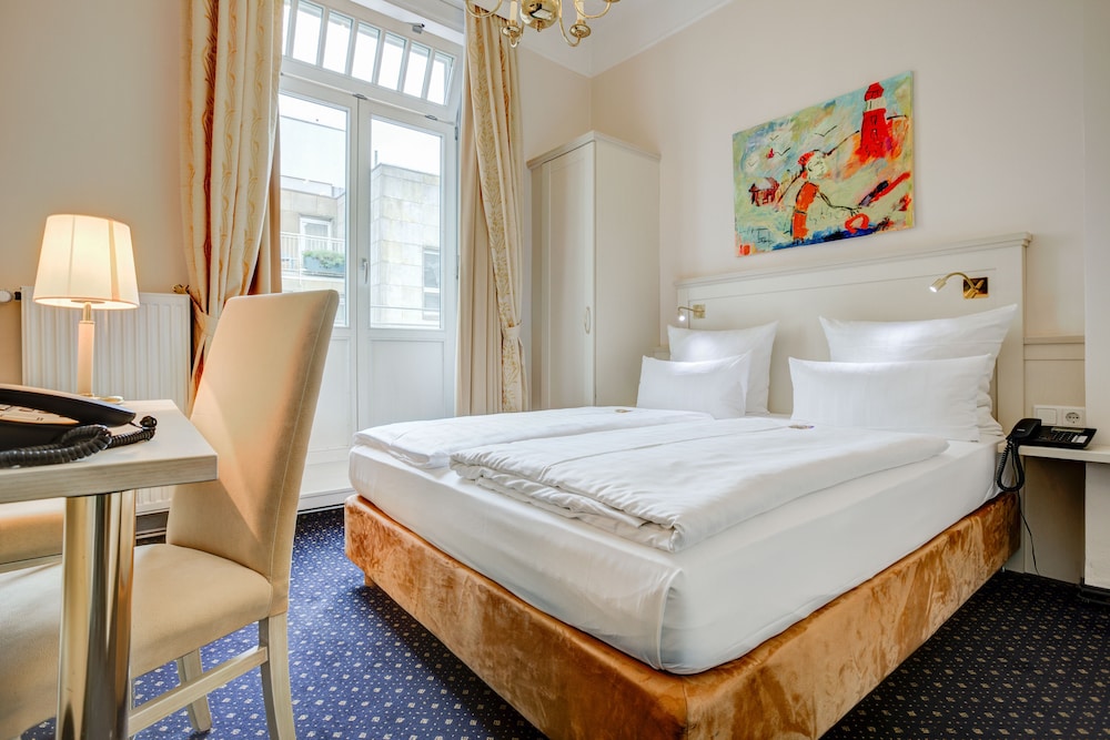 Hotel Furst Bismarck 20/43